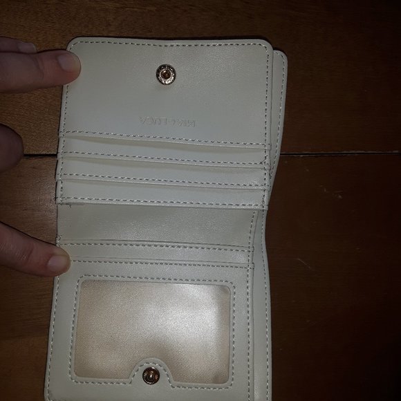 *Flash Sale half off lowerst price* Used wallet - Picture 4 of 5
